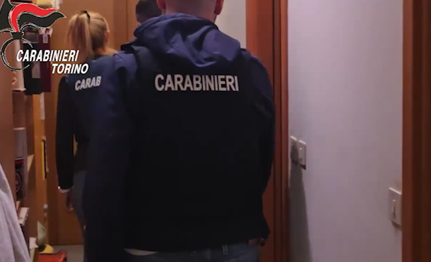torino trovato morto in casa arrestati ex moglie e il suo nuovo compagno da Lapresse.it torino trovato morto in casa arrestati ex moglie e il suo nuovo compagno