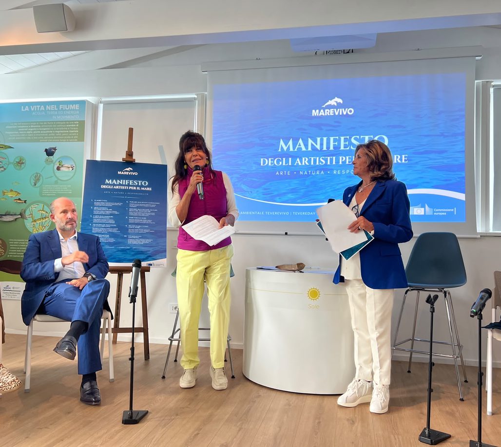 ambiente dieci artisti firmano manifesto marevivo in difesa del mare da Lapresse.it ambiente dieci artisti firmano manifesto marevivo in difesa del mare