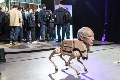 I cani robot al primo giorno di Wave by Vento alle Ogr di Torino mercoledì 07 ottobre 2026. (foto by Daniele Solavaggione/LaPresse)