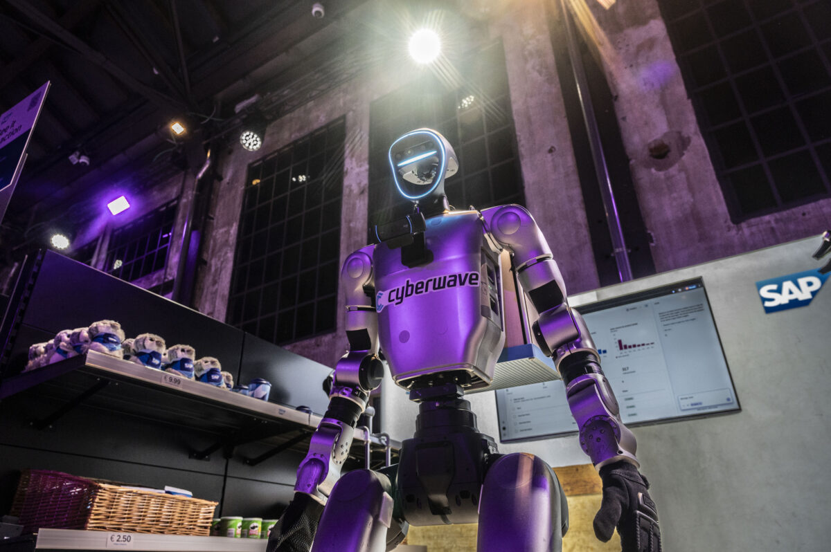 Galleria foto 'Wave by Vento 2026, installazioni tech e robot alle Ogr di Torino – Le foto' - foto 10