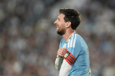 Lionel Messi allo stadio di Buenos Aires durante la partita amichevole tra Argentina e Benin, che segna la sua ultima apparizione con la nazionale della Selección (AP/Photo/Gustavo Garello)