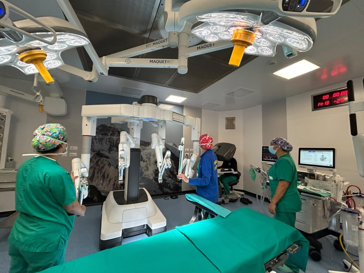 San Camillo, arriva il secondo robot chirurgico: già 341 interventi San Camillo, arriva il secondo robot chirurgico: già 341 interventi