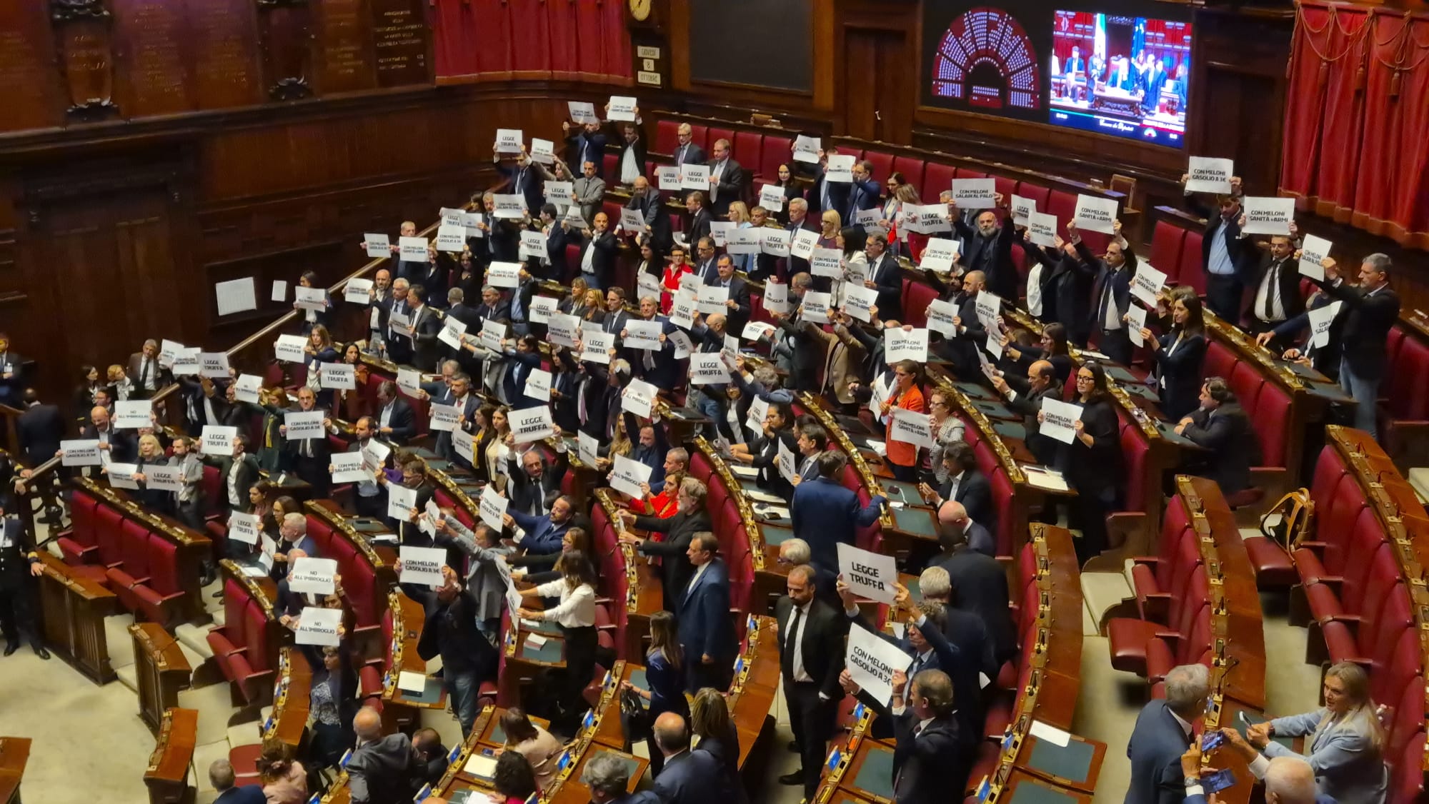 Legge elettorale, oggi il voto decisivo alla Camera – La diretta