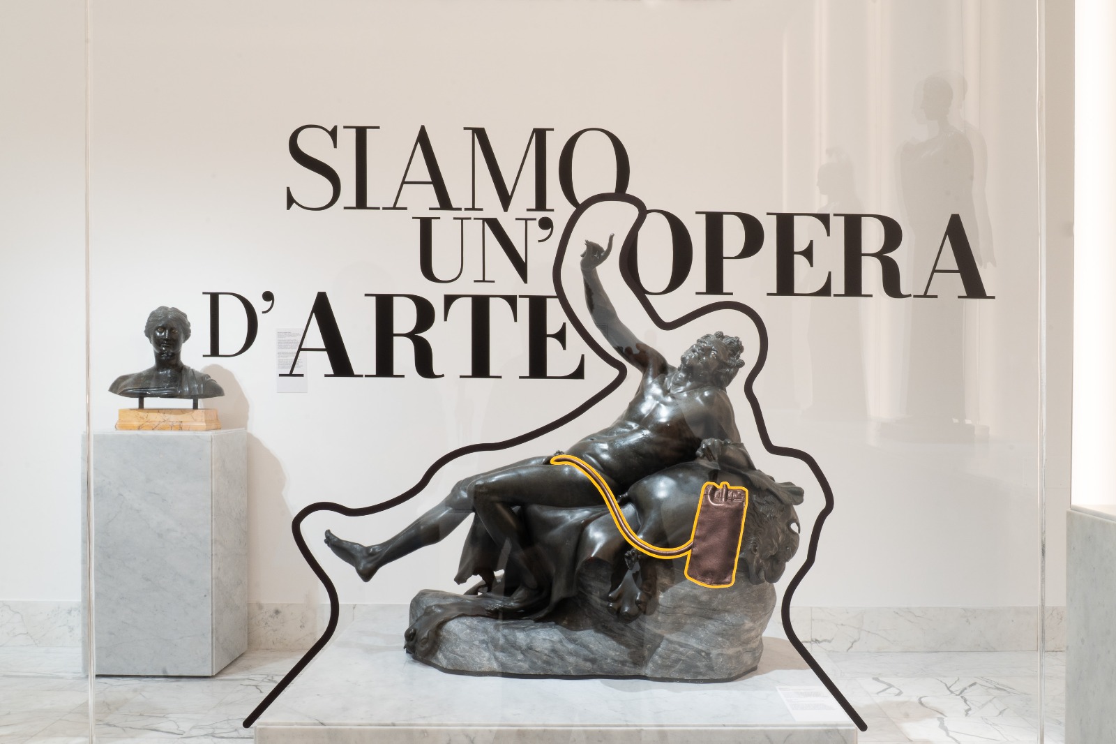sei opere d8217arte indossano presidi per stomia e incontinenza il progetto da Lapresse.it sei opere d8217arte indossano presidi per stomia e incontinenza il progetto