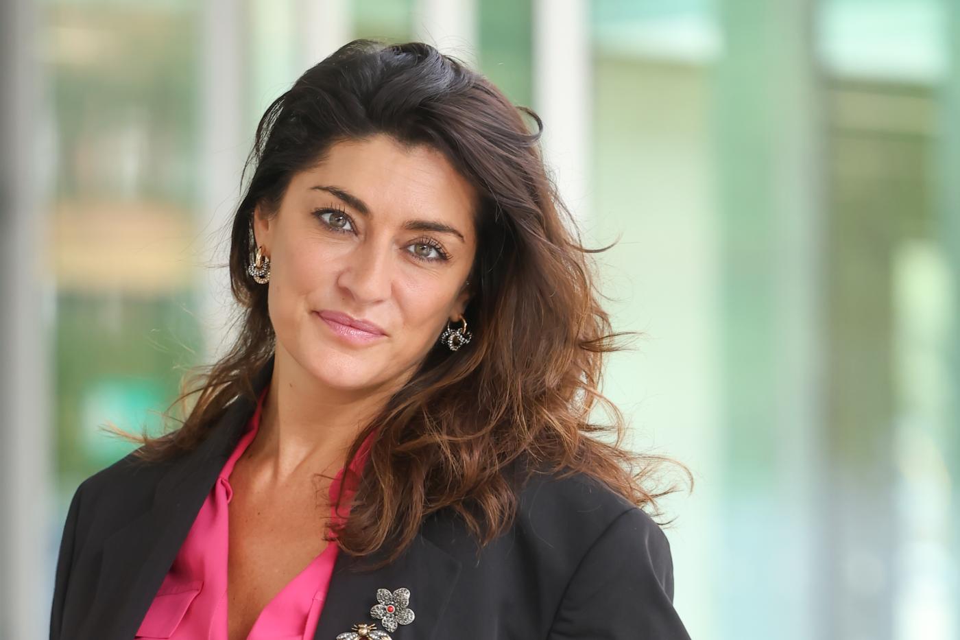 elisa isoardi dopo la gaffe del toto morti non sapete come ho dormito stanotte da Lapresse.it elisa isoardi dopo la gaffe del toto morti non sapete come ho dormito stanotte