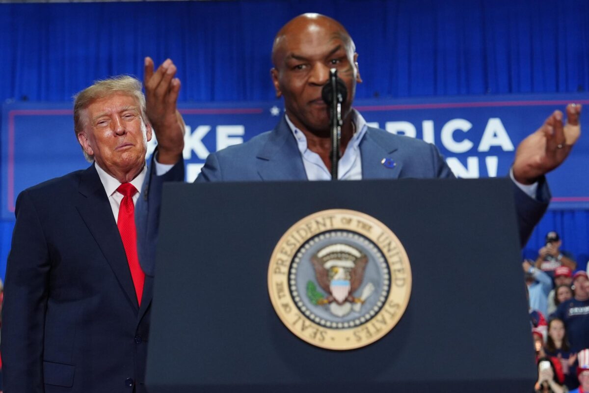 Galleria foto 'Usa, Trump al comizio di Syracuse con Mike Tyson' - foto 7