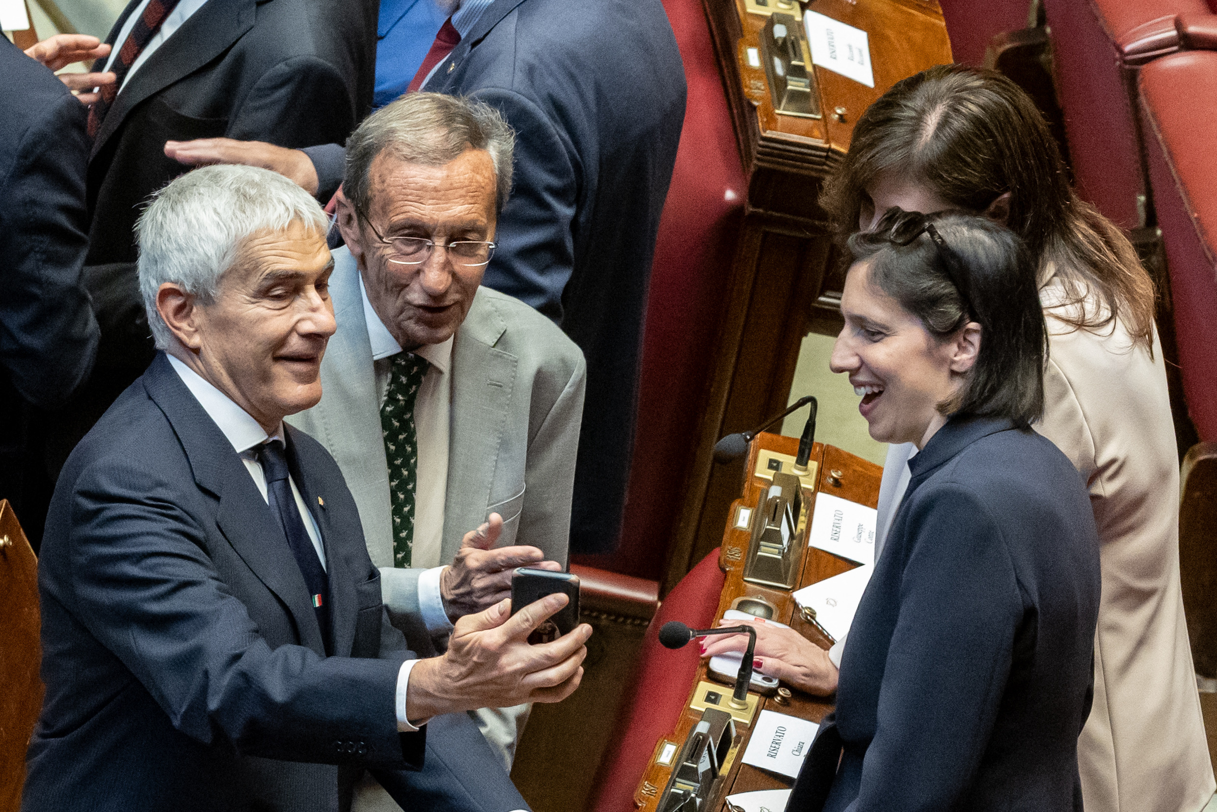 Casini annuncia: “Non mi candido, dopo 44 anni lascio il Parlamento. Schlein? Errore sottovalutarla” Casini annuncia: “Non mi candido, dopo 44 anni lascio il Parlamento. Schlein? Errore sottovalutarla”