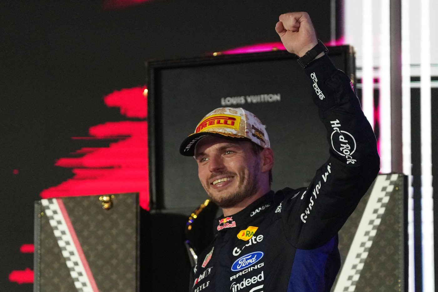 F1, Gp Singapore 2026: vince Verstappen davanti a Leclerc e Antonelli F1, Gp Singapore 2026: vince Verstappen davanti a Leclerc e Antonelli
