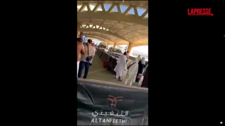 Arabia Saudita, l'attacco all'aeroporto di Riad: le immagini degli istanti dopo l'attentato