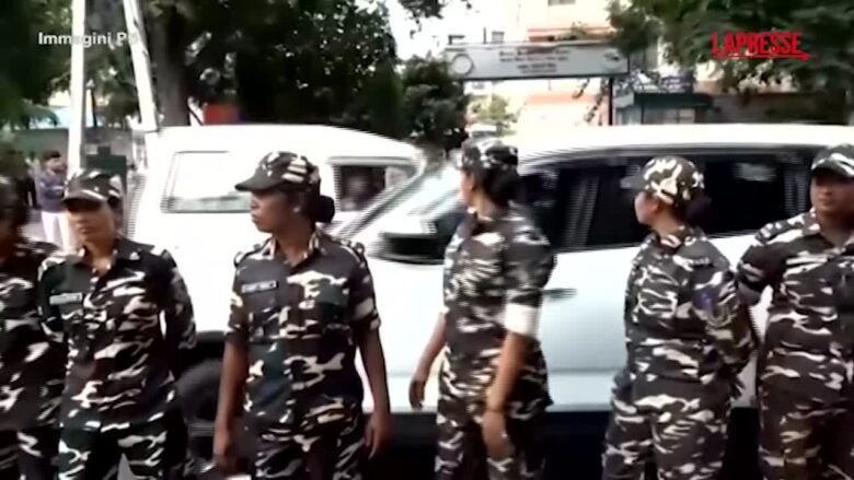 India, i leader degli 'Scarafaggi' scarcerati annunciano che la protesta non si ferma