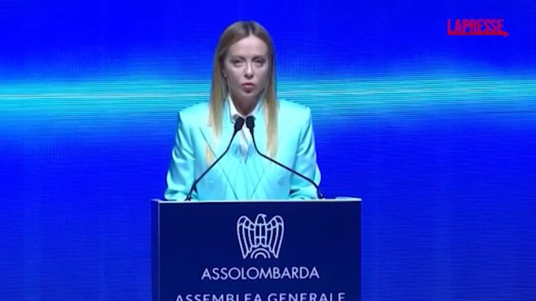Ue, Meloni: "L'Italia non dice sempre sì, non per indebolirla ma per renderla più forte"