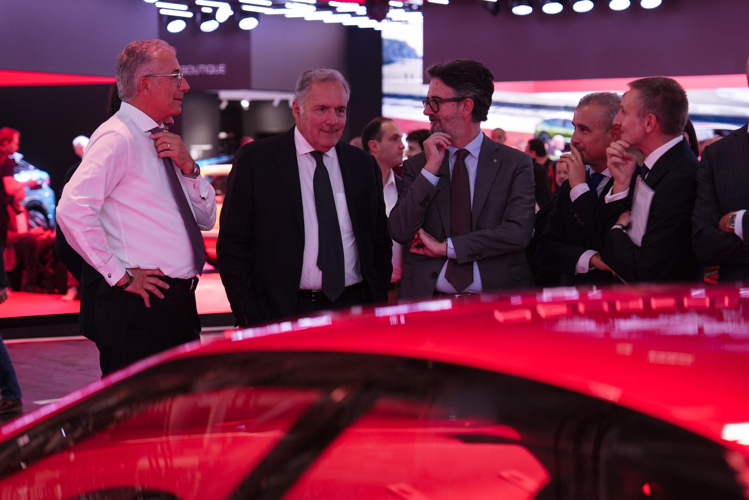 Alfredo Altavilla al Salone dell’Auto di Parigi 2026 Alfredo Altavilla al Salone dell’Auto di Parigi 2026