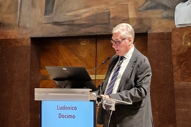 Chirurghi over 60 e giovani in fuga, 1/10 interventi a rischio fra 5 anni Chirurghi over 60 e giovani in fuga, 1/10 interventi a rischio fra 5 anni