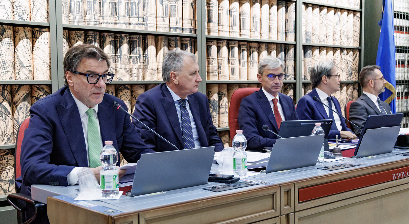 Manovra, Giorgetti: “Cercheremo di arrivare entro il 20 ottobre in Parlamento ma potrebbe andare oltre” Manovra, Giorgetti: “Cercheremo di arrivare entro il 20 ottobre in Parlamento ma potrebbe andare oltre”