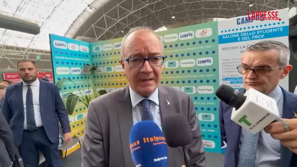 proteste studenti valditara a milano non 232 con le occupazioni che si risolvono i problemi da Lapresse.it proteste studenti valditara a milano non 232 con le occupazioni che si risolvono i problemi