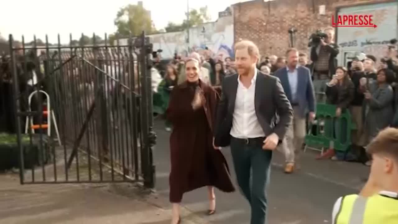 harry e meghan prima apparizione pubblica della coppia dopo il ritorno in inghilterra da Lapresse.it harry e meghan prima apparizione pubblica della coppia dopo il ritorno in inghilterra